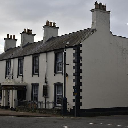 Dinorben Arms Hotel Amlwch Exterior photo