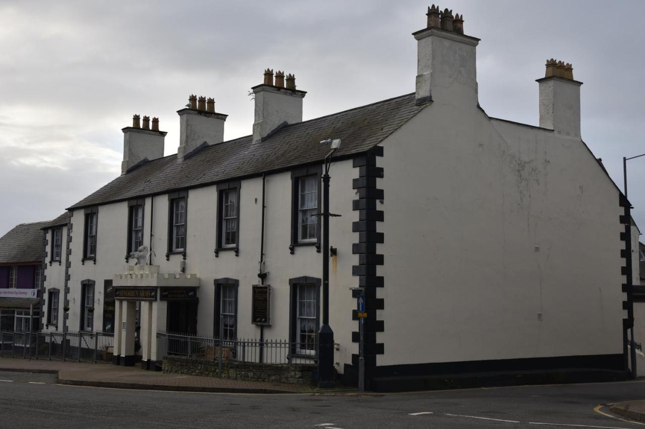 Dinorben Arms Hotel Amlwch Exterior photo